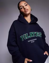 asosにおける￥58でのSouth Beach Pilates hoodie in navyのオファー