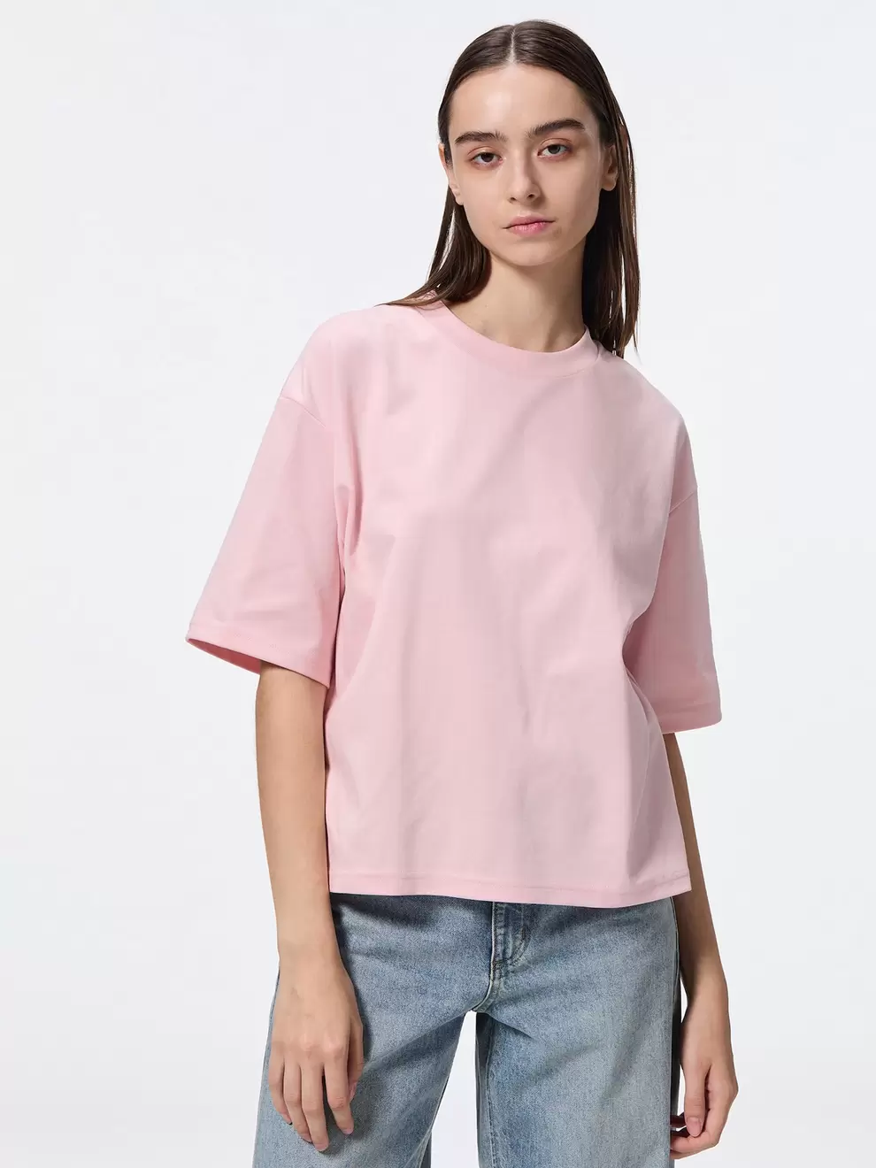 GUにおける￥590でのドライワイドT(5分袖)のオファー