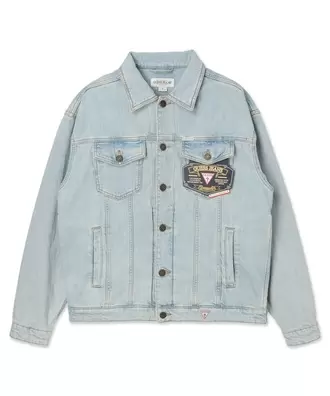 GUESSにおける￥18590でのGUESS JEANS Mens Oversize Trucker Jacket デニムジャケットのオファー