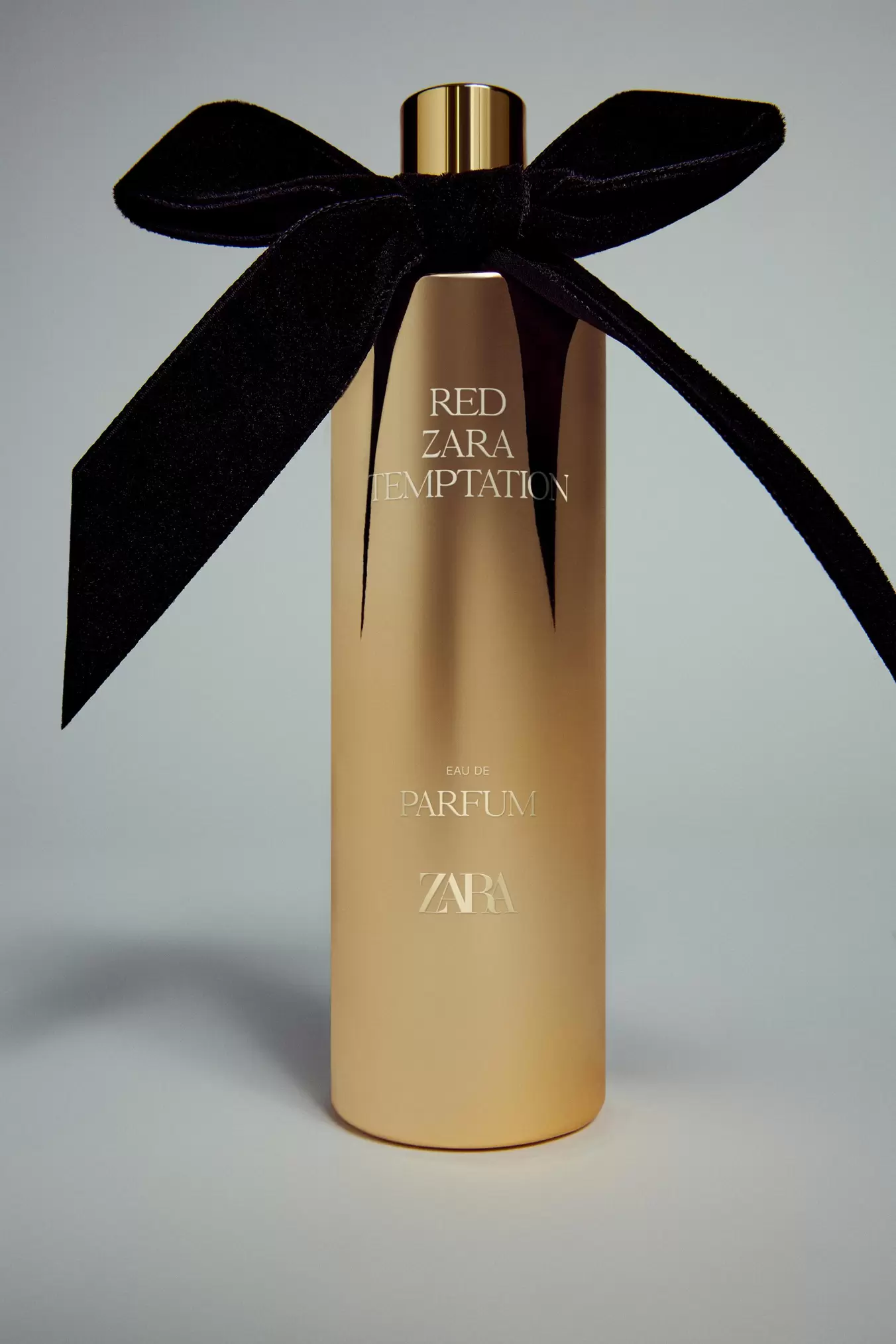 ZARAにおける￥4390でのRED TEMPTATION 80 ML NAVIDADのオファー