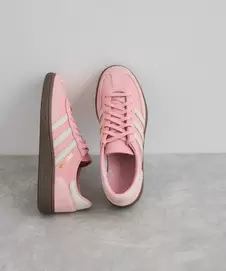 Visにおける￥15950での【adidas】 HANDBALL SPEZIAL W【公式サイト/一部店舗限定】のオファー