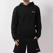 リーボックにおける￥6990でのロゴ マッシュアップ フーディー / RI LOGO MASH UP HOODIE （ブラック）のオファー